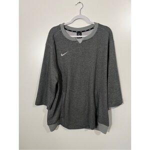 Special Edition Nike 3/4 Sleeve Sweatshirt with Pockets in Gray Size XL